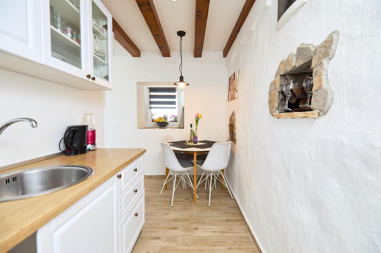 Stone House Biskup Appartement Babino Polje Buitenkant foto