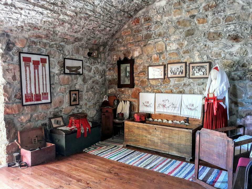Stone House Biskup Appartement Babino Polje Buitenkant foto